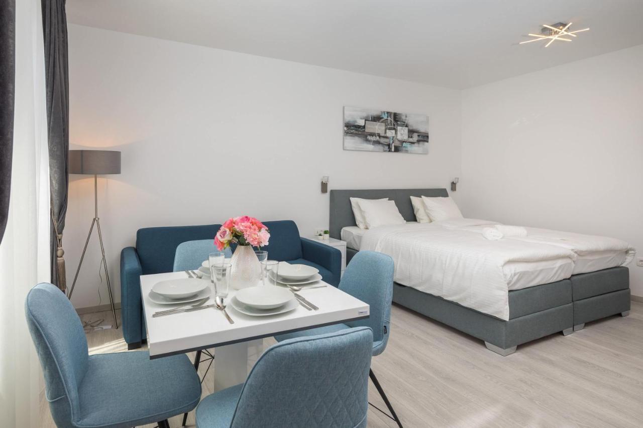 ספליט Luxury Studios & Rooms Seven מראה חיצוני תמונה