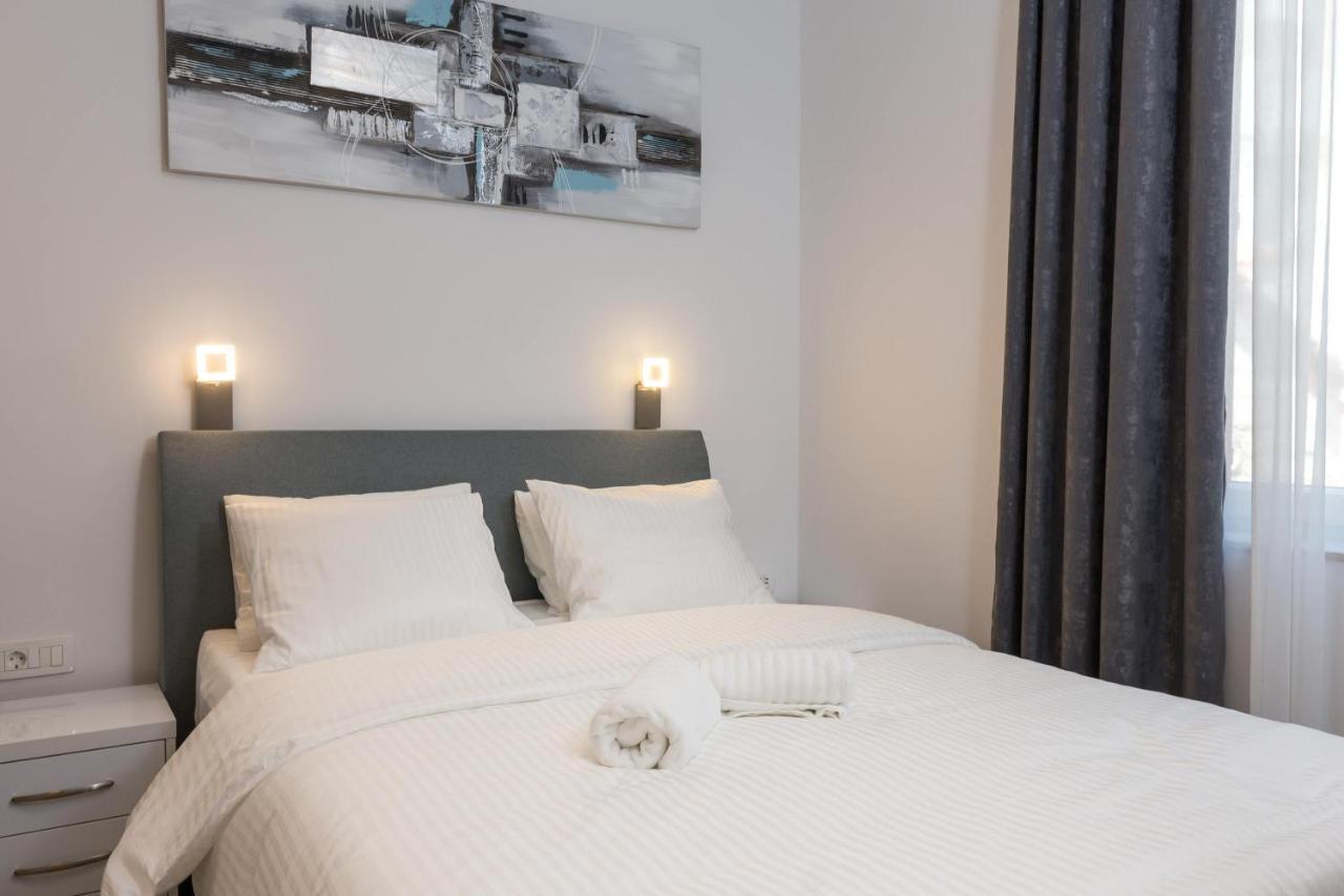 ספליט Luxury Studios & Rooms Seven מראה חיצוני תמונה